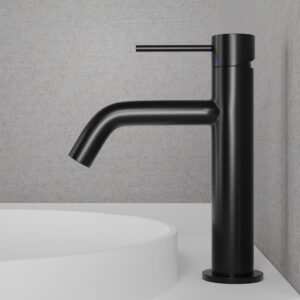 Voyage Medium Shadow